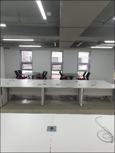 애드탑아이앤씨	 PC 이미지 1528591